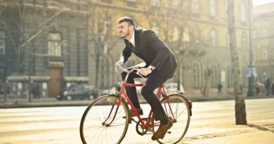 Mastering the Commute: Essential Tips for Busy Professionals